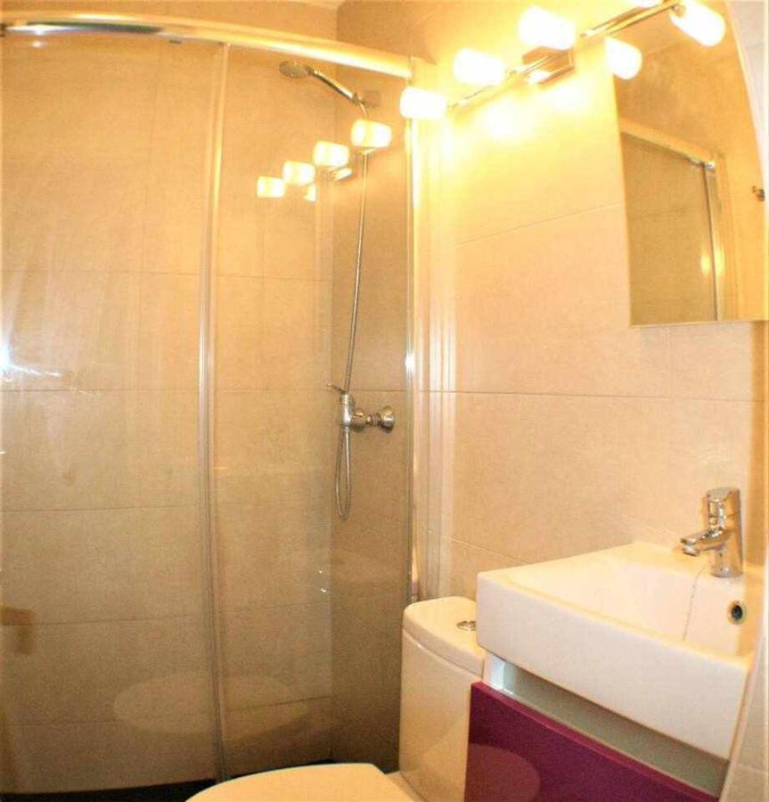 Apartamento Cercano A Madrid Rio Centrico Nuevo Exterior photo