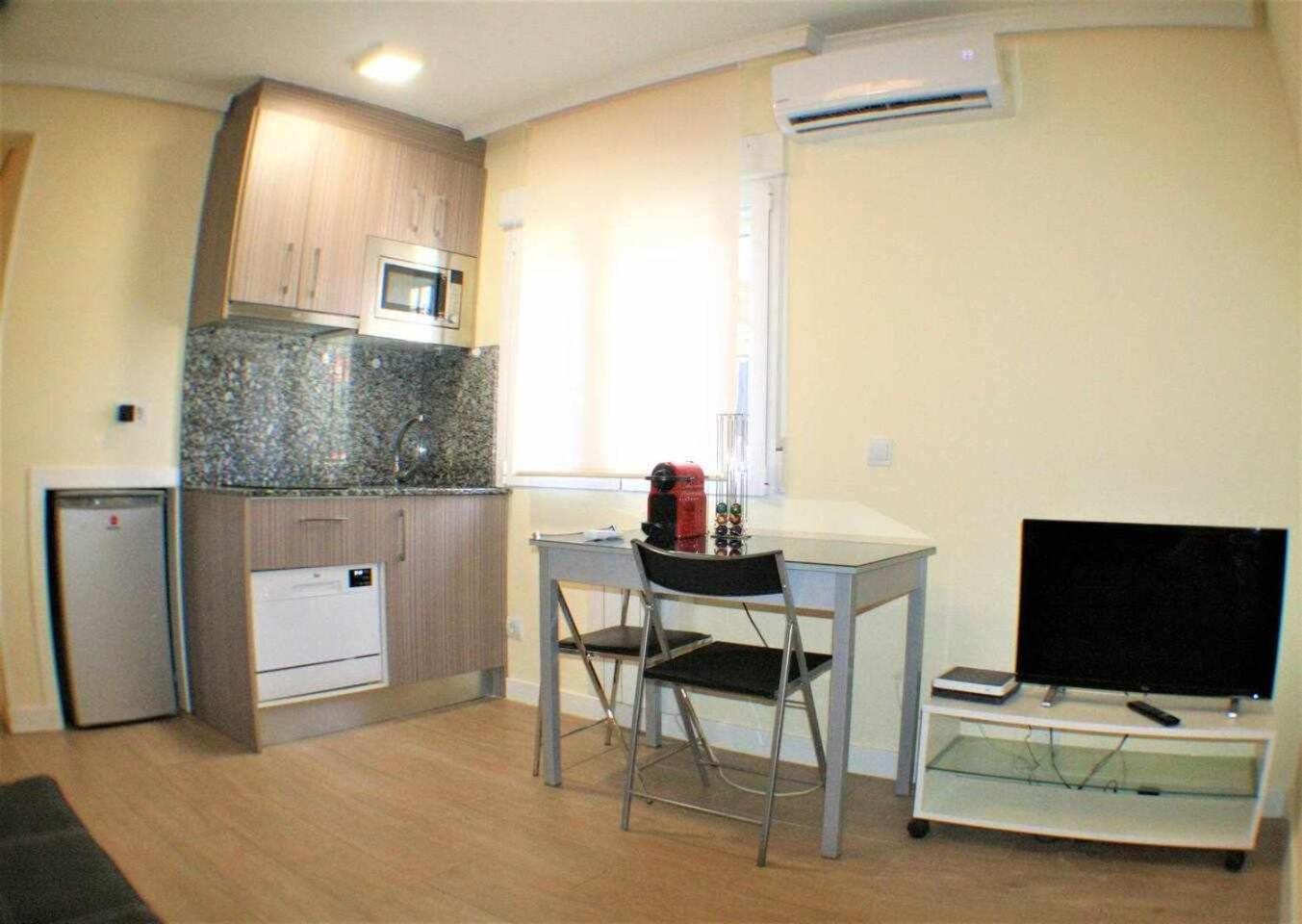Apartamento Cercano A Madrid Rio Centrico Nuevo Exterior photo